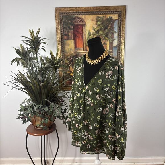 Time & True Floral Blouse 3X/22W Green V-Neck Long Sleeve Lined Plus Size Tunic - Picture 5 of 12